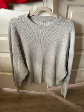 Womens pullover top